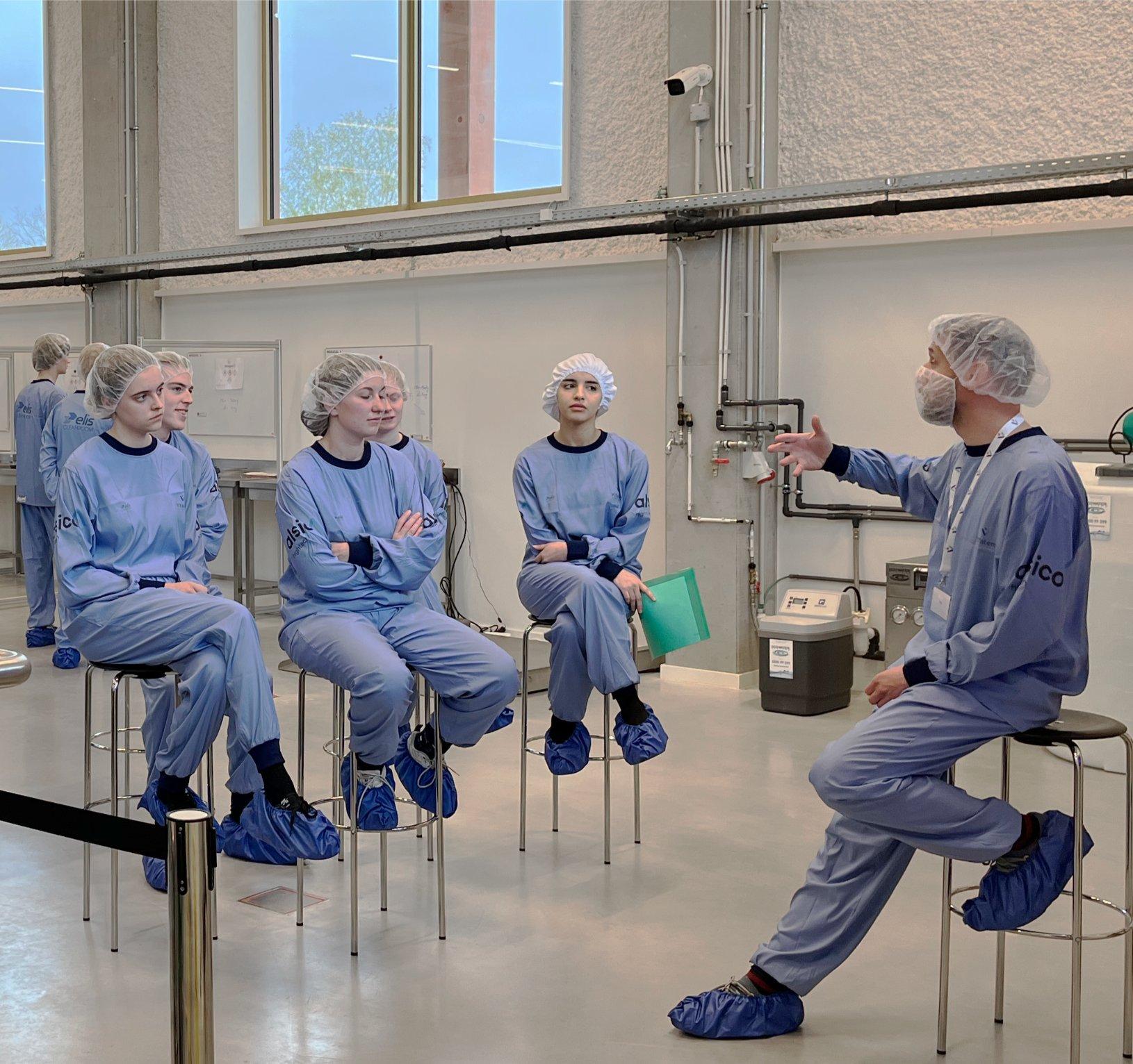 ViTalent | Developing skills for the life sciences industry ViTalent biedt praktijkgerichte opleidingen en trainingen voor de farma- en biotechsector in Vlaanderen. Boost je carrière in de life sciences!